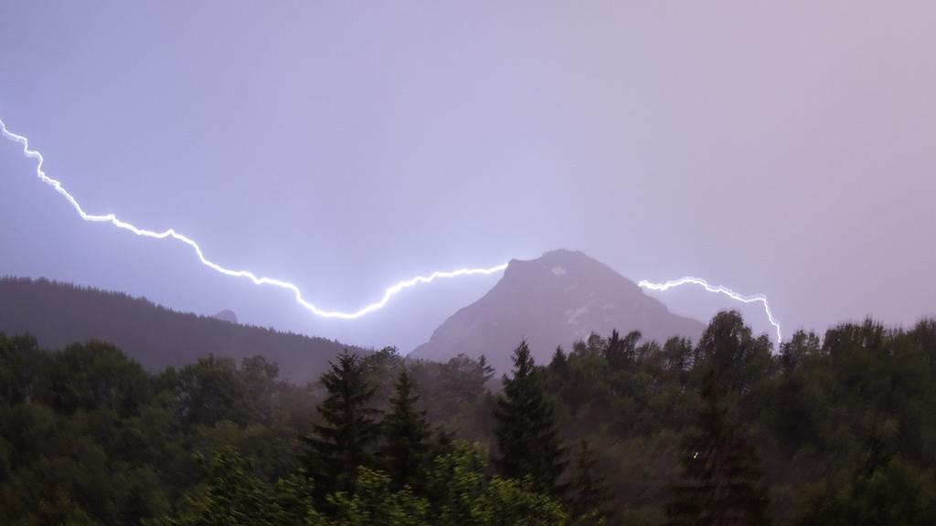 דירות Engedey Haus Alpengluehn מראה חיצוני תמונה